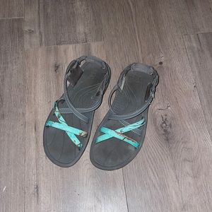 Realtree sandals